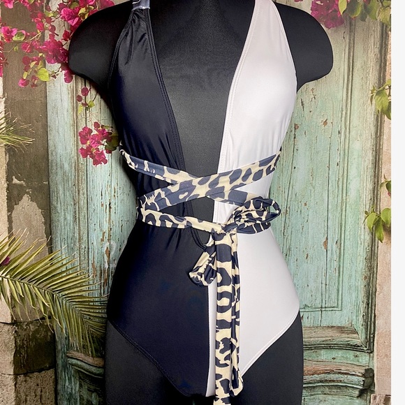 NWOT Leopard belt one piece bikini high waist - Picture 5 of 6